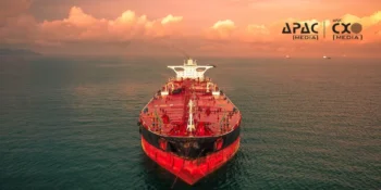 Brent Crude Eases After Five-Week Highs as Diplomatic Hopes Clash with Strait of Hormuz Perils