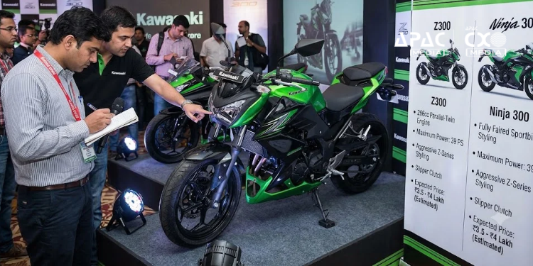 Kawasaki Z300 Launch: Expected Price, Specs And Ninja 300 Comparison